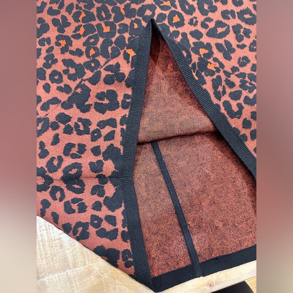 ALC Ellwood brown leopard print wool blend stretch knit skirt - Picture 9 of 10